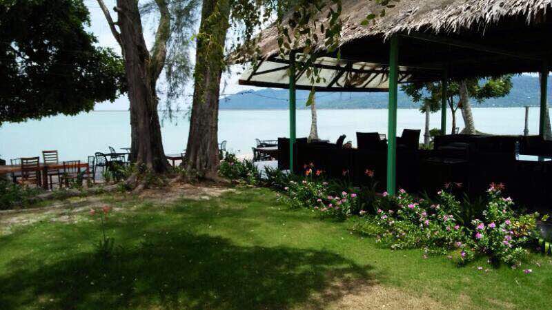 Resort hotel by beautiful beach for sale in Pulau Langkawi, Malaysia