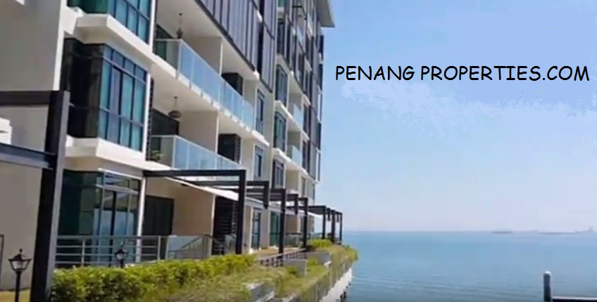 Luxurious waterfront enclave