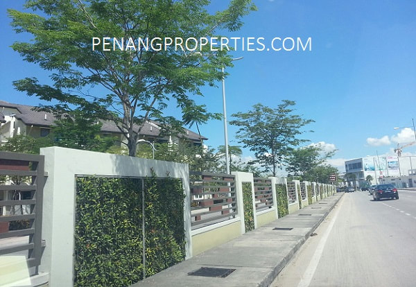 Perimeter fencing
