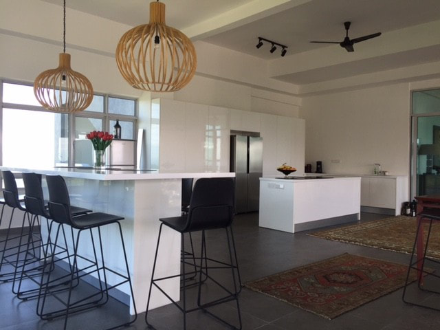 Breakfast table, Island top