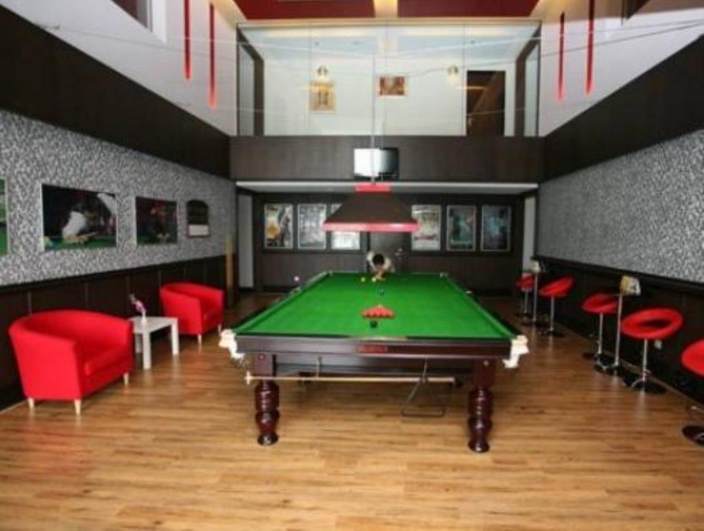 Snooker room