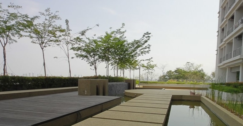 Facilities on the podium deck