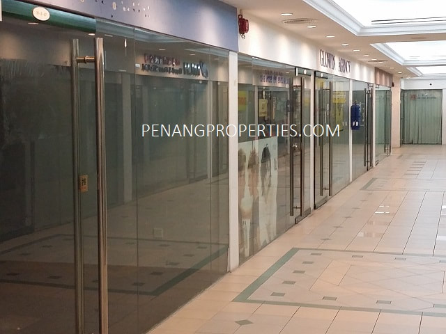 Gembira parade shop lot for rent