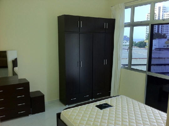 Bedroom wardrobe, bed and aircond
