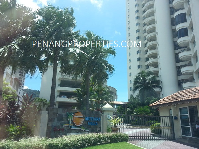 Mutiara Villa entrance