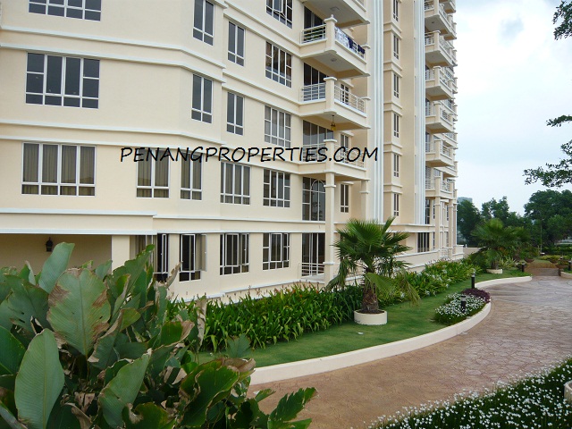 Well landscaped pathway
