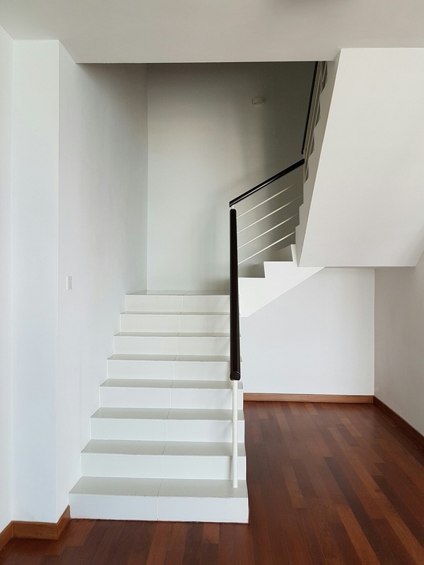 Triplex unit