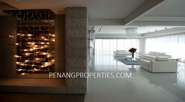 Huge 6,000 sq feet luxury space