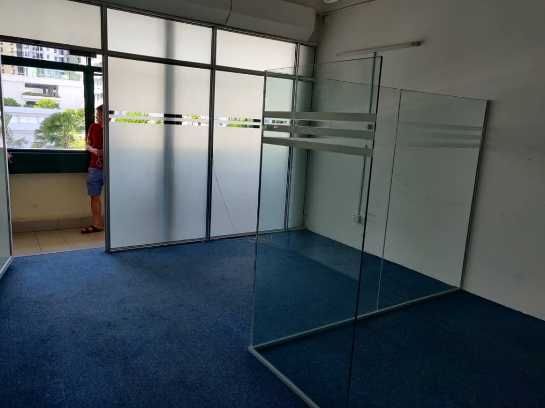 Shop office lot