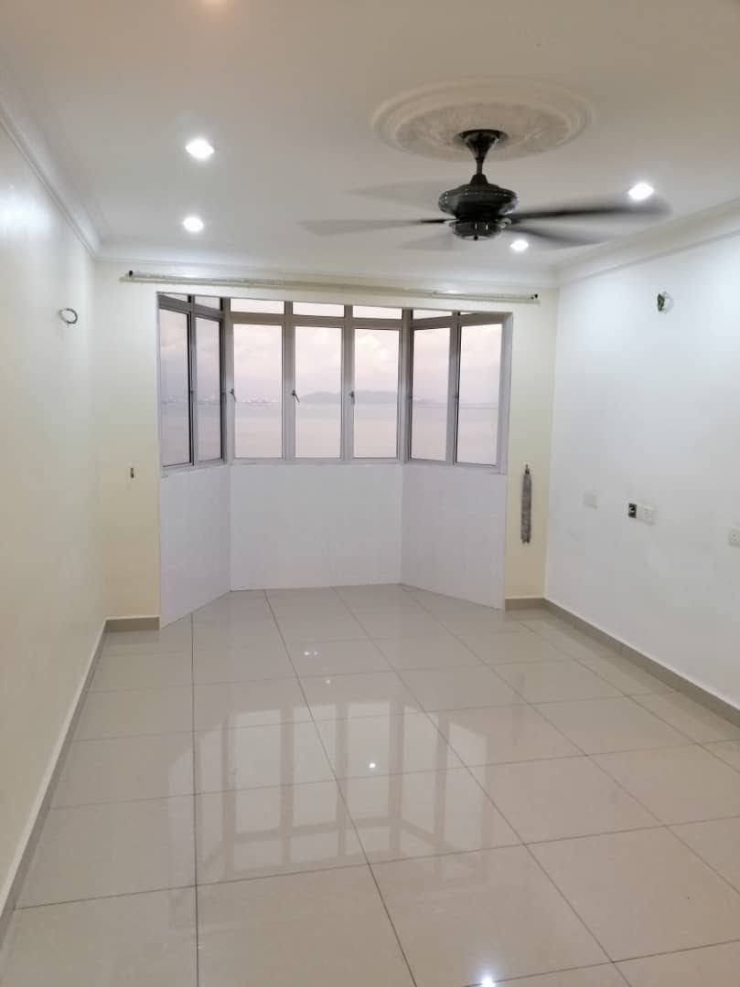 3 bedroom unit