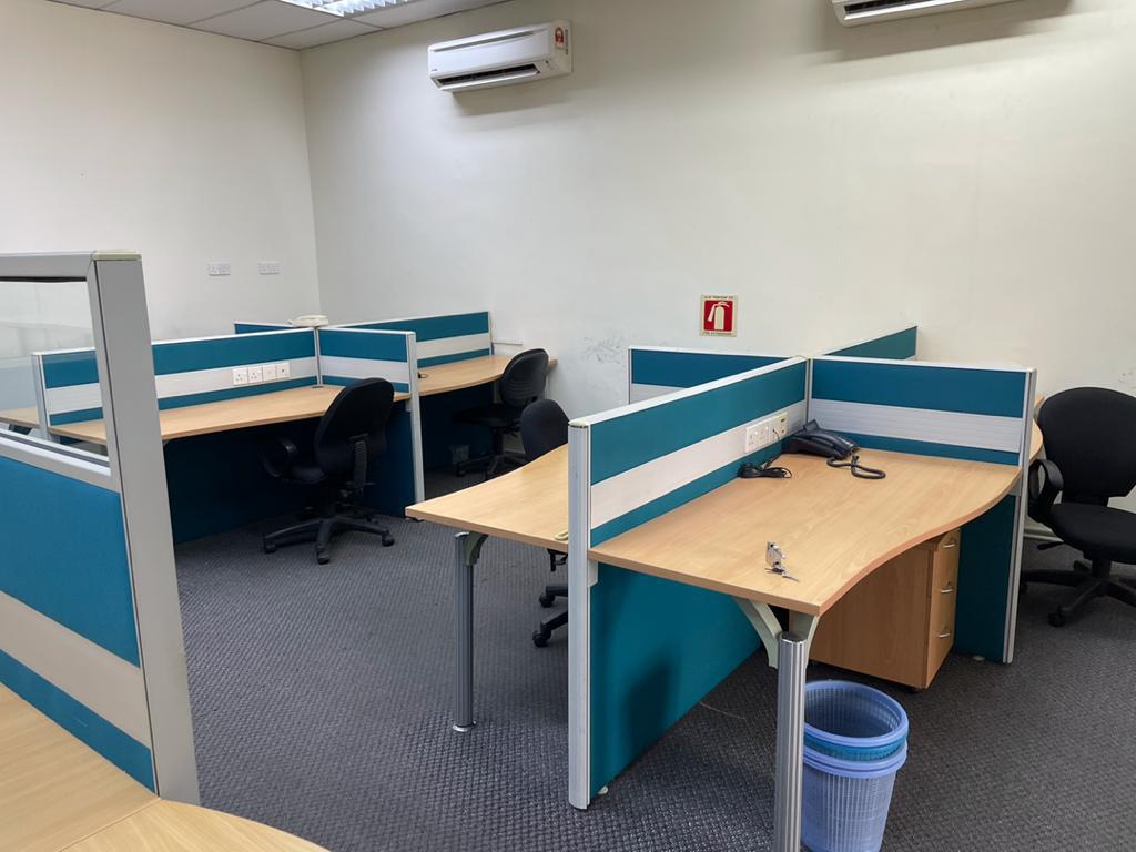 For Rent Rm2400. Interested please quote property id no. 1499.