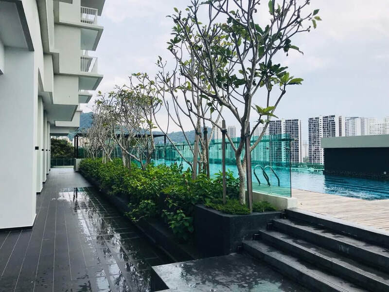 Pool deck
